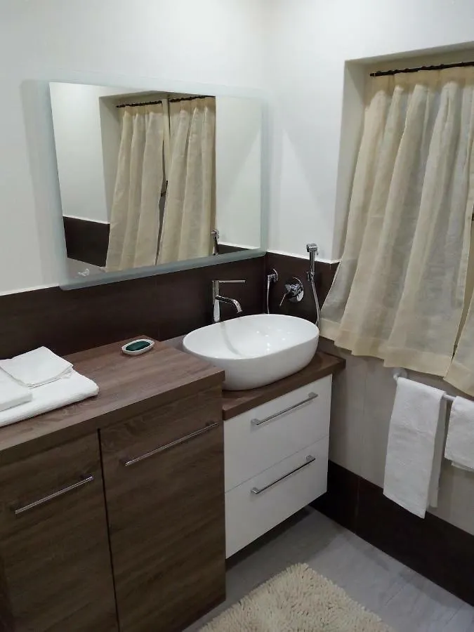 B&B Del Borgo Piacenza Bed & Breakfast